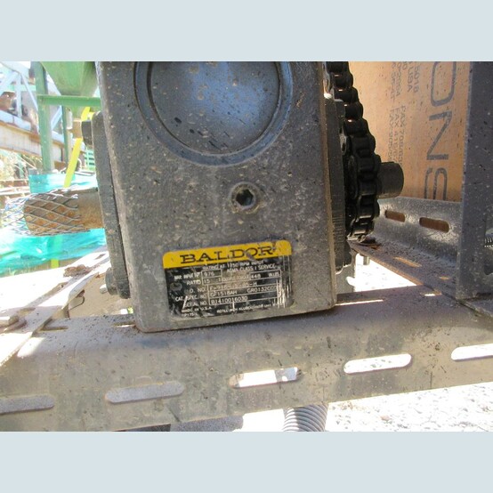 21" dia. x 4' long poly pipe trommel - Image 7