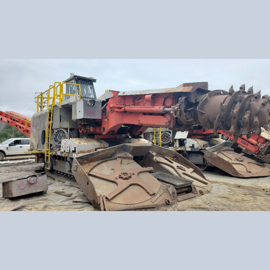Sandvik #MT520, Roadheader, 123 Ton, 315 kW Cutter Head, 3,756 Cutting Hrs, 2016 - Image 2