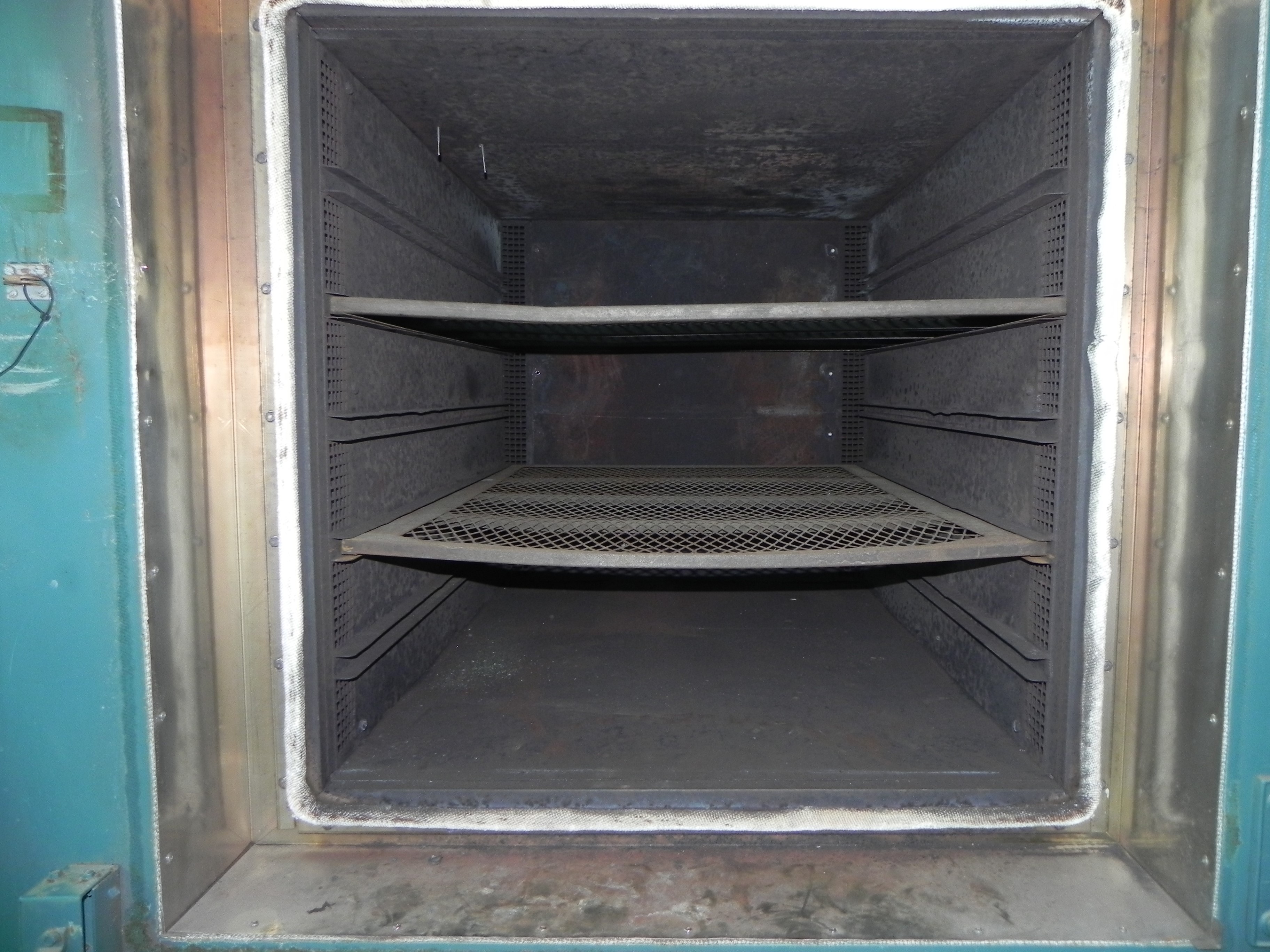 36" width x 36" H x 48" D Grieve #AG-1250, box tempering furnace, electric 1250°F, excellent - Image 4
