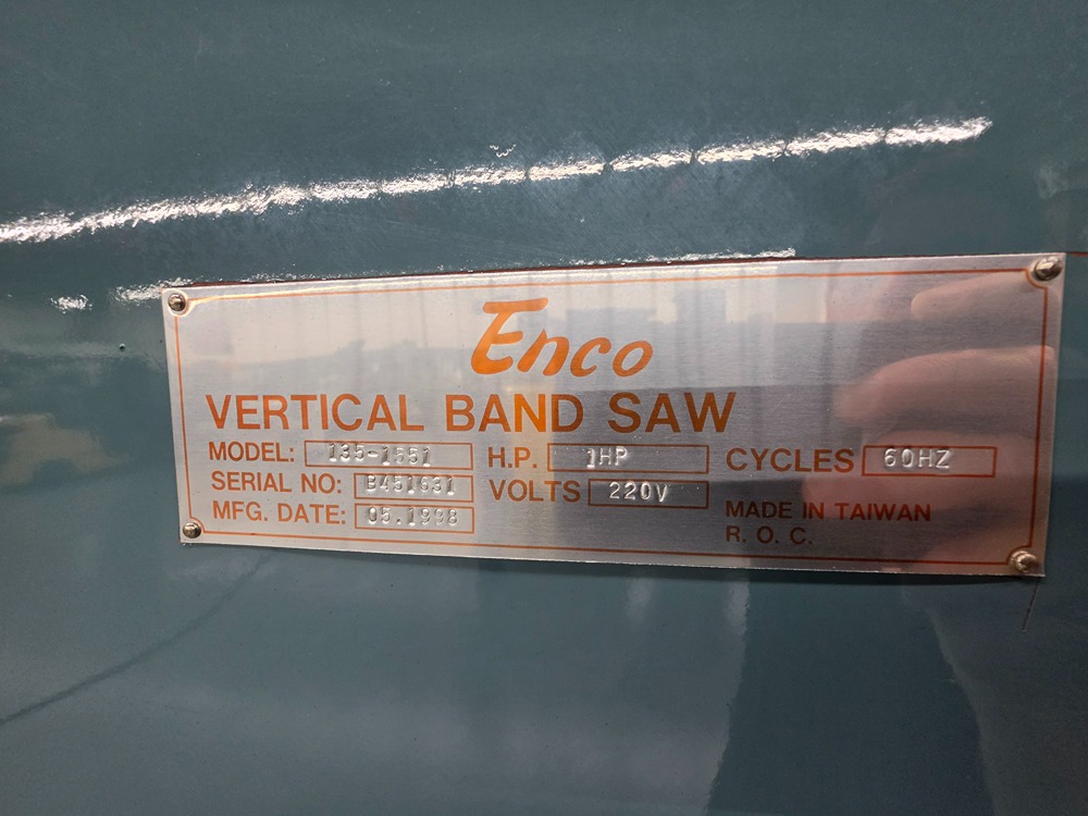 18" x 12" Enco #135-1551, Vertical Bandsaw, 19.5" x 24" tilting table, 5/8" blade capacity, 1 HP motor - Image 2