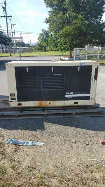 30 KW Kohler #30RZ, Natural Gas Standby Generator, 120/240 Volts, 1 Phase, 692 Hrs - Image 2