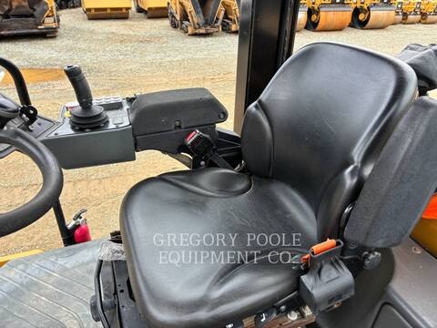 Caterpillar CS54B, Vibratory Single Drum Smooth, 1953 hours, S/N: CS500663, 2018 - Image 7