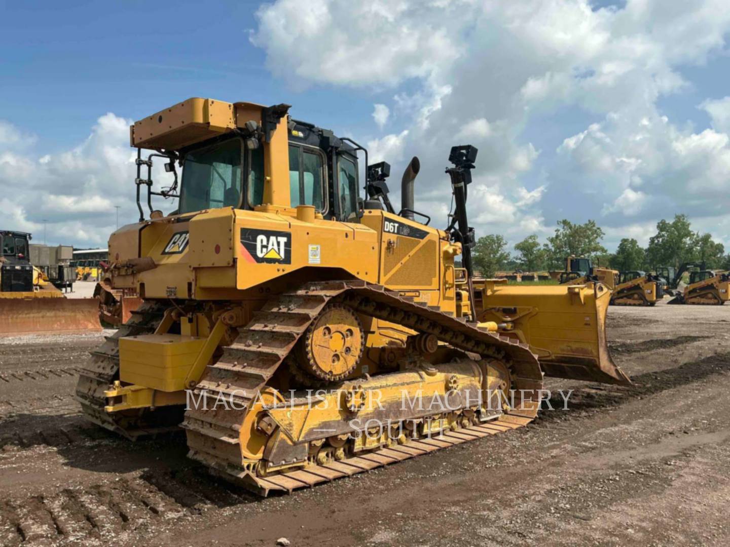 Caterpillar D6T LGP, 9224 hours, S/N: RAD00907, 2016 - Image 3