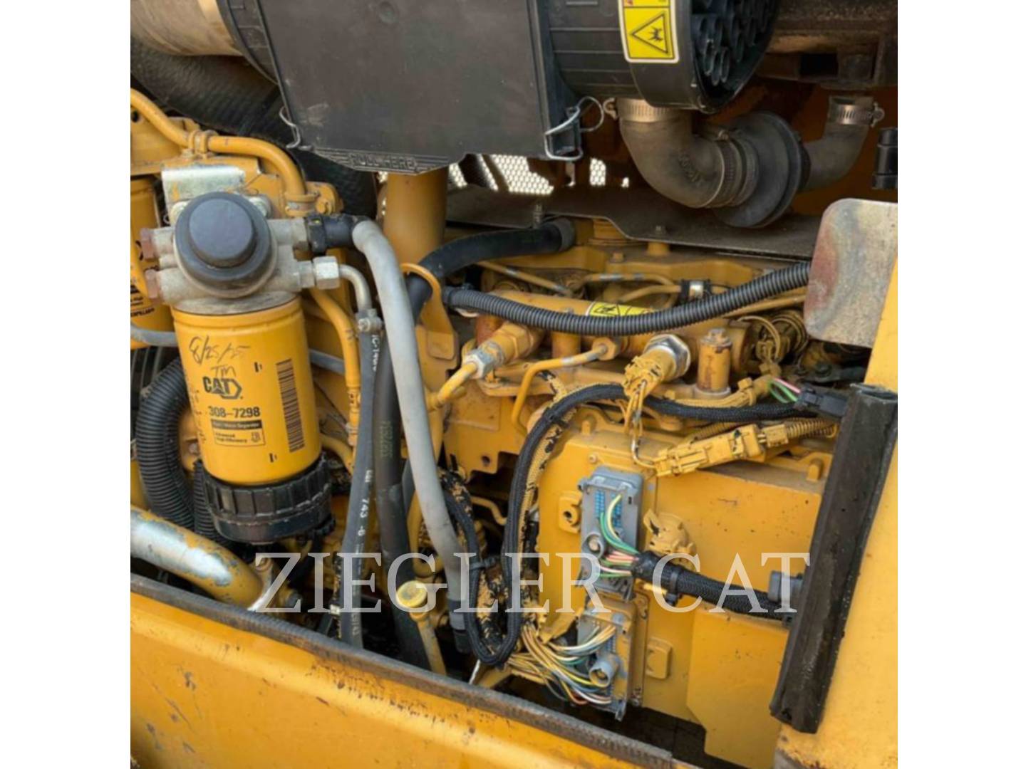 Caterpillar D5K, 9899 hours, S/N: YYY01195, 2010 - Image 7