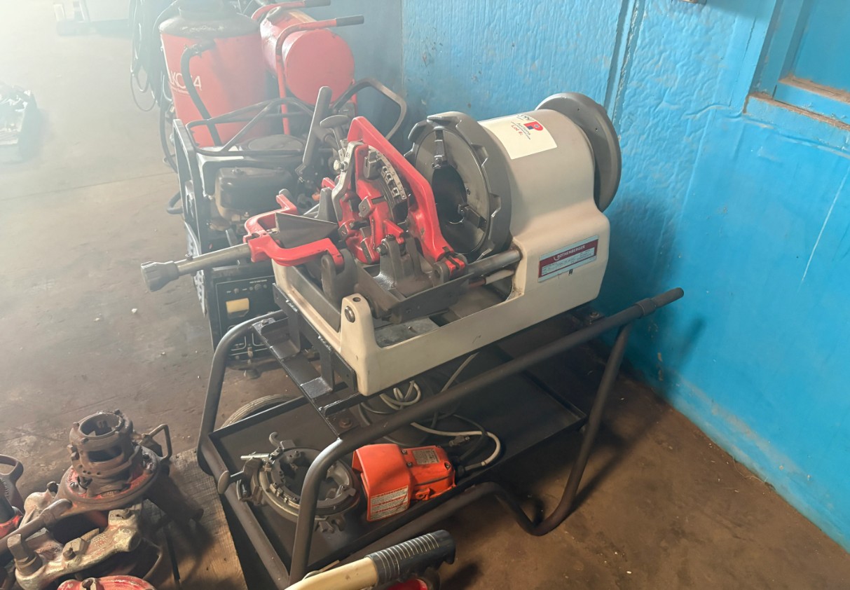 1/2" -4" Rothenberger #Supertronic-4SE-AT, Portable Pipe Threading Machine, 1700 watt, 18 RPM, 120 Volt, 2007 - Image 3