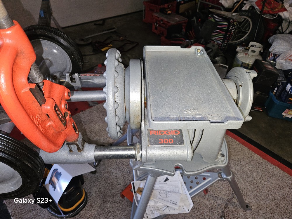 1/8" -2" Ridgid #300-T2, pipe threader, 115 V., 1/2 HP - Image 9