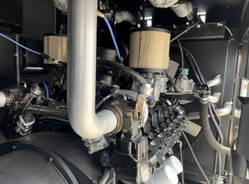 500 KW Gillette #SP-5000, standby Natural gas Generator, sound attenuated enclosure, 277/480 Volts, 0 Hours - Image 2