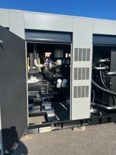 500 KW Gillette #SP-5000, standby Natural gas Generator, sound attenuated enclosure, 277/480 Volts, 0 Hours - Image 6
