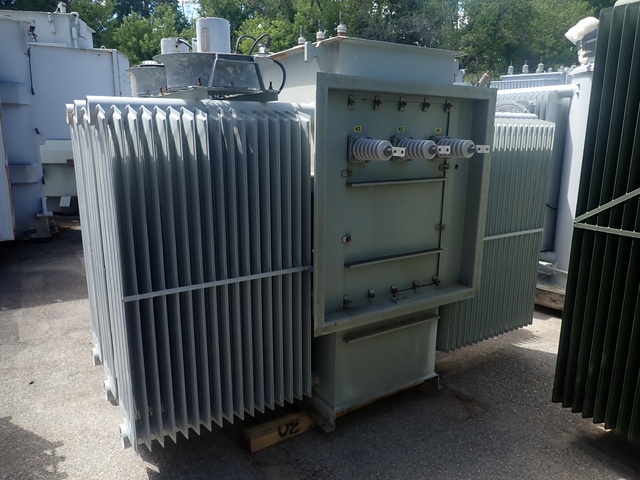1500/1680/1725/1932 kVA, 12470 Delta Primary, 480/277 Wye Secondary, Cutler Hammer Substation - Image 2