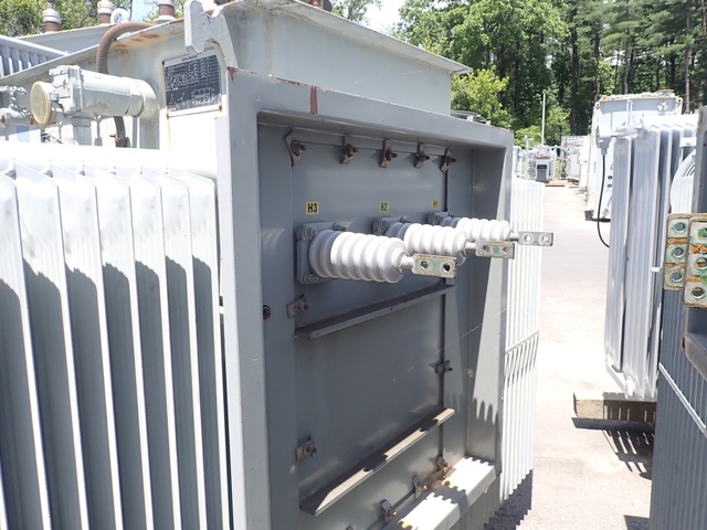 1500/1680/1725/1932 kVA, 12470 Delta Primary, 480/277 Wye Secondary, Cutler Hammer Substation - Image 2