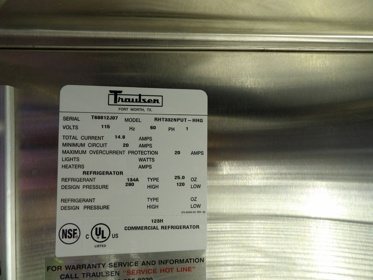 Traulsen #RHT332NPUT-HHG, 3-Section Reach-In Refrigerator, 31.8 Cu. Ft., 34-38°F, R-450A, 120 V. AC, 1 phase - Image 8