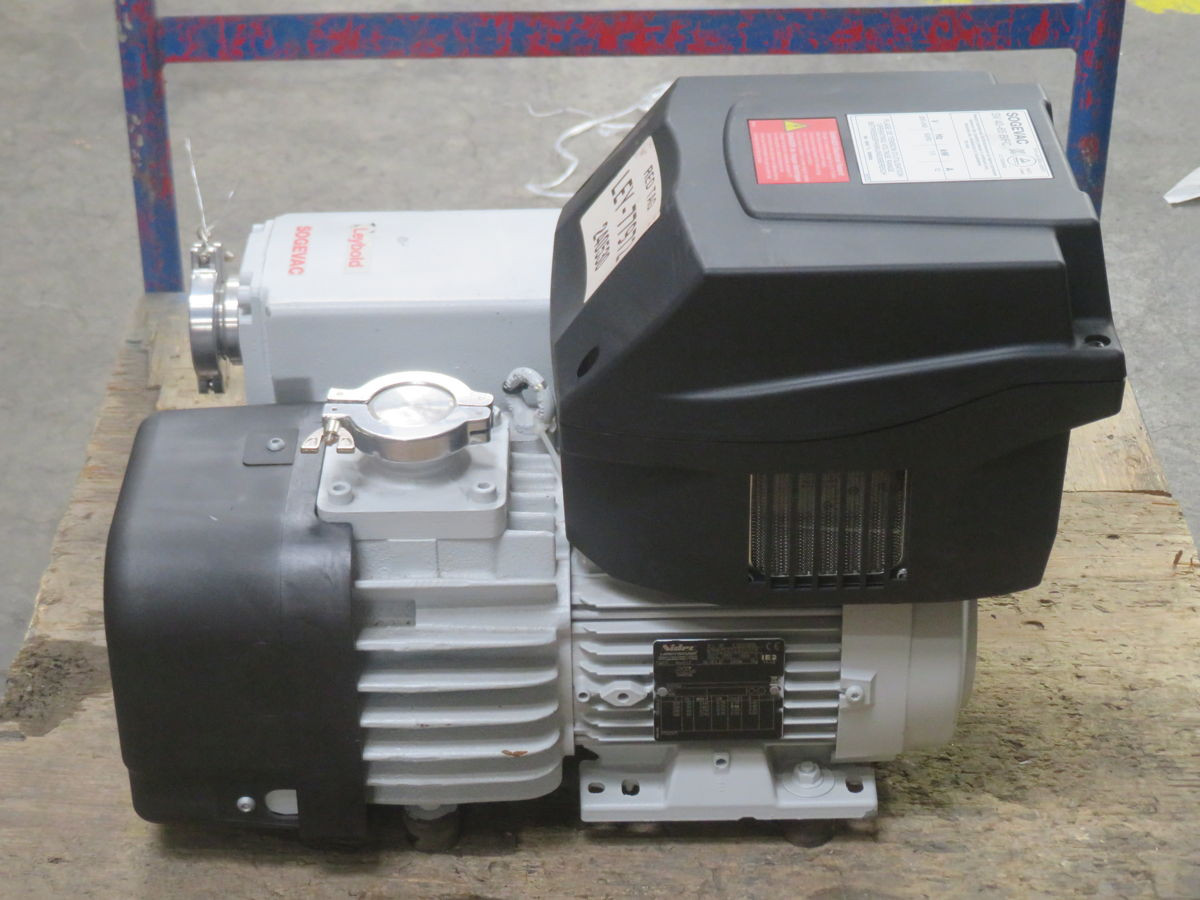 38.3 CFM, Sogevac #SV40-65-BIFC, Rotary Vane Vacuum Pump, 200-240 V., 1.5 kW (2 available) - Image 3