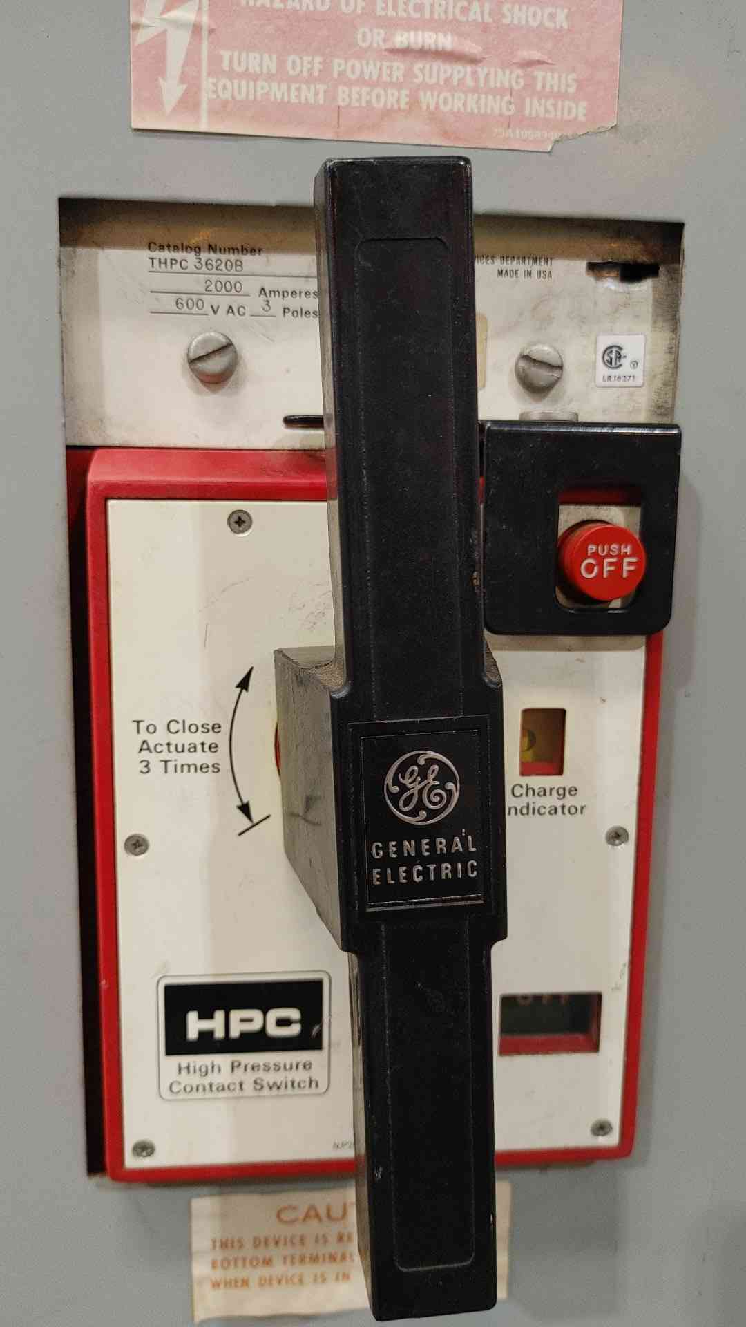 2000 Amps, General Electric #THPC3620B, AV-Line switchboard, high pressure switch, THFP fused - Image 8