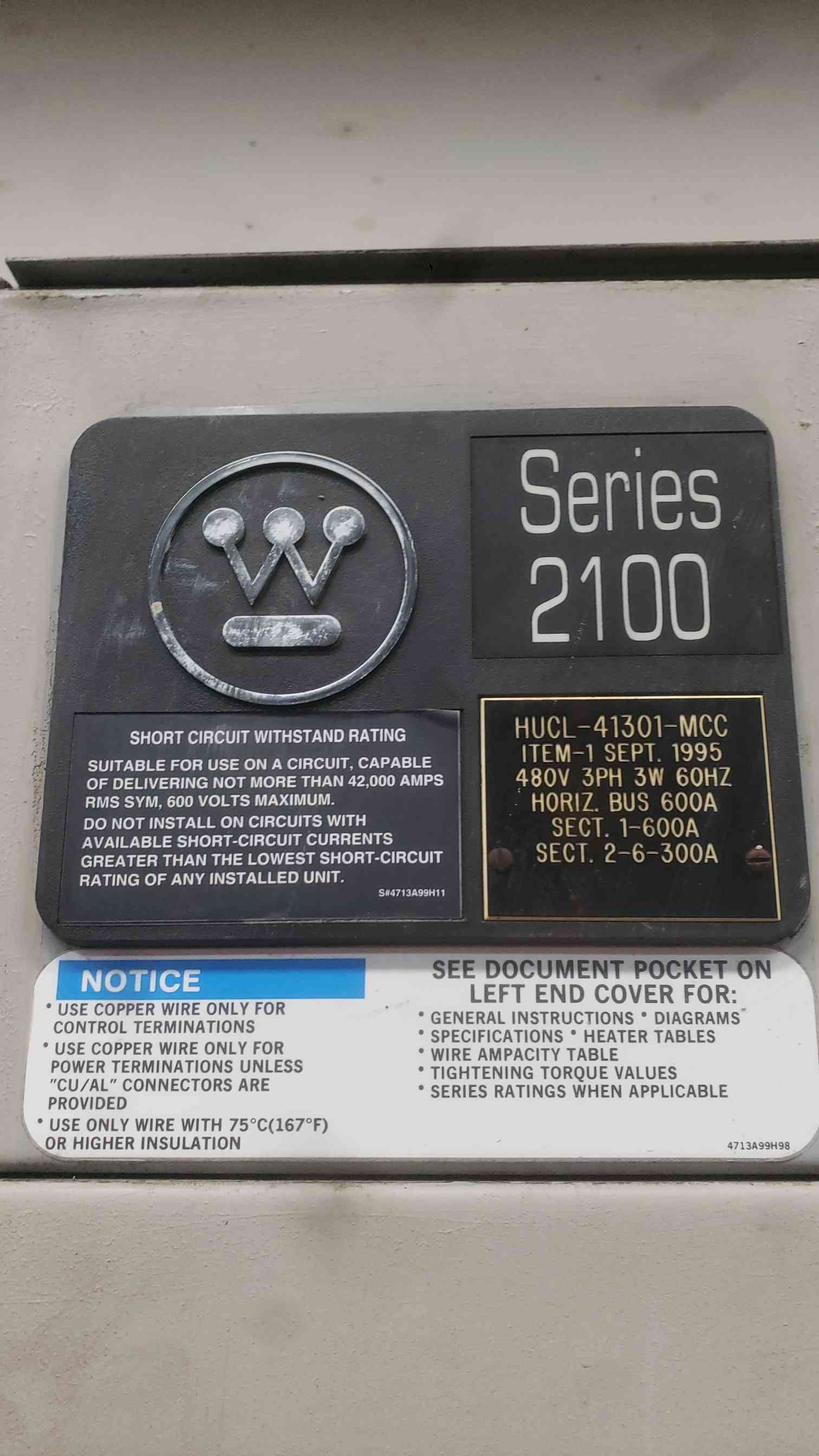 Westinghouse Cutler Hammer, Series 2100, 600 amp, 6 sections, 480 Volts 3 phase, 42 kA MCC - Image 2