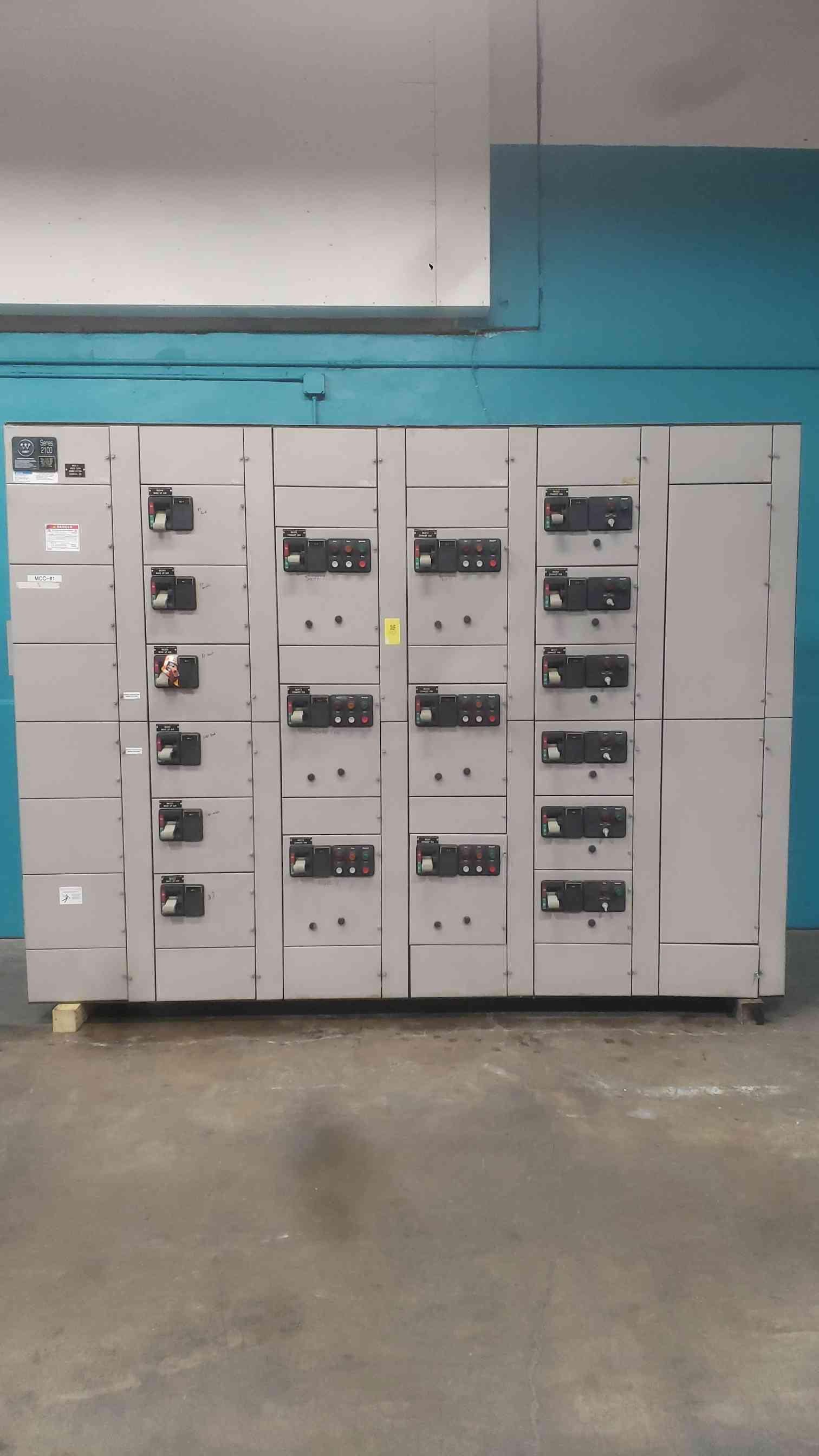Westinghouse Cutler Hammer, Series 2100, 600 amp, 6 sections, 480 Volts 3 phase, 42 kA MCC - Image 6
