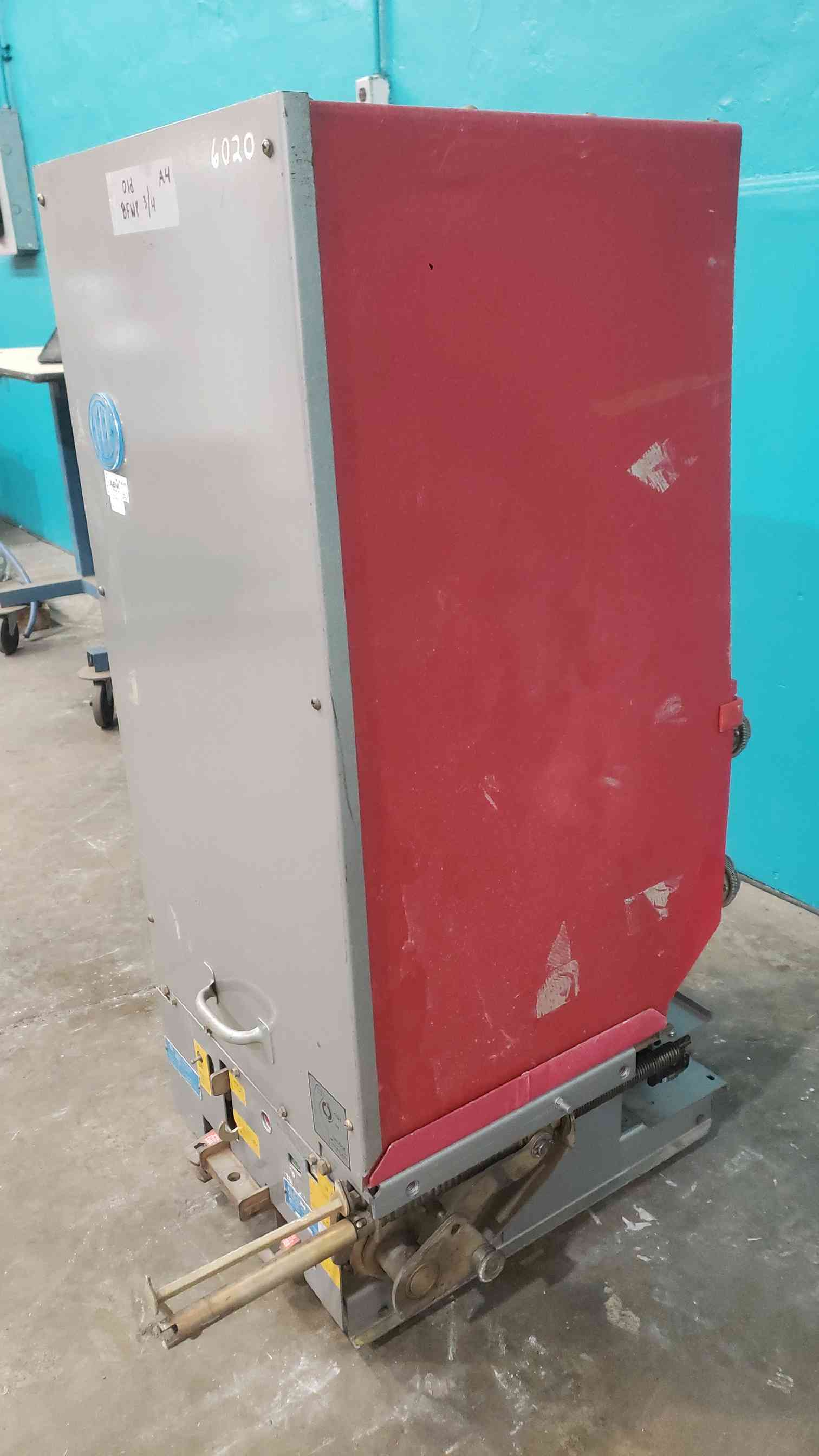 1200 Amps, ITE, 5HK250, 5 KV, 250 MVA, 125 VDC, power circuit breaker, drawout - Image 5