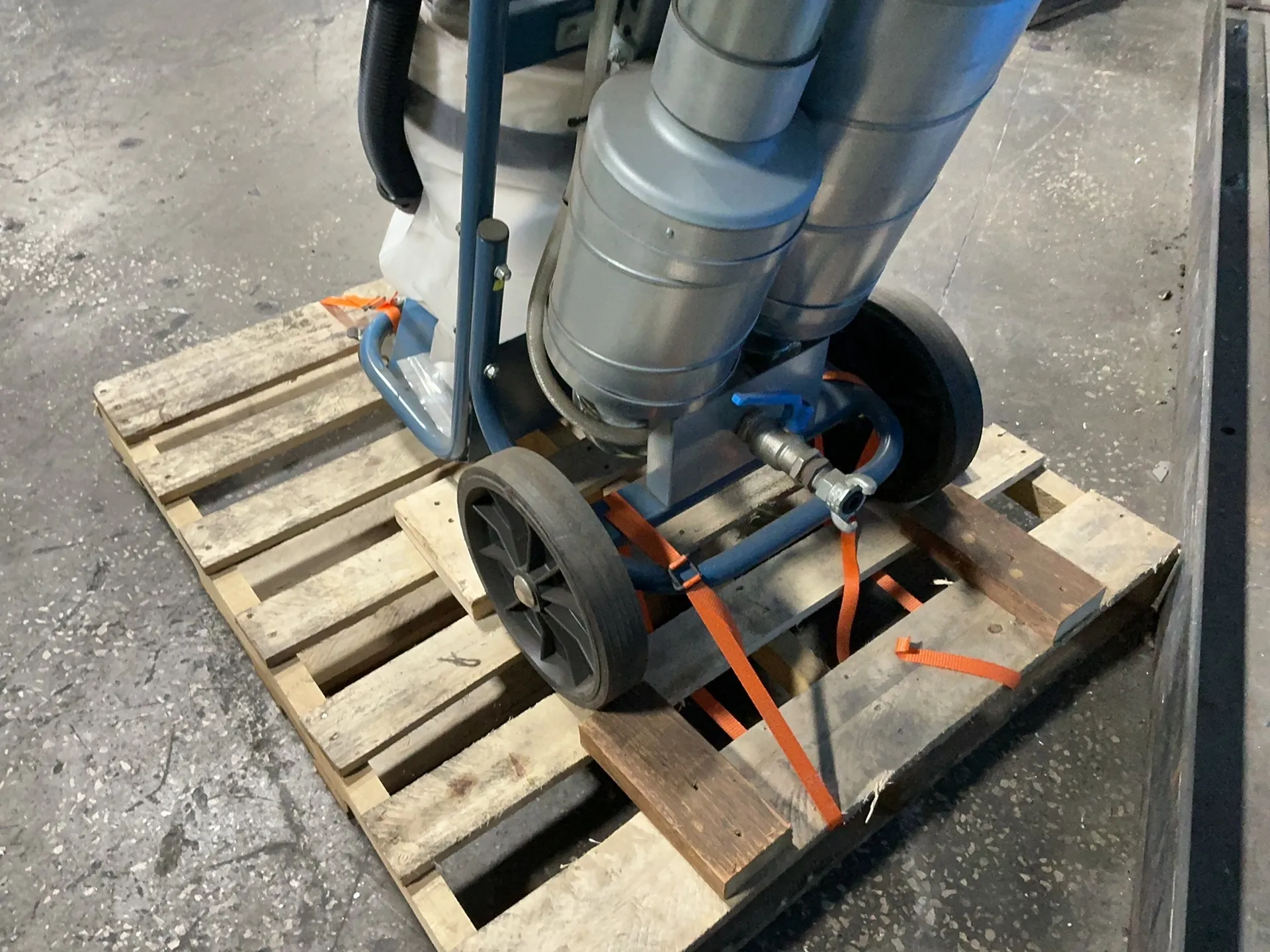 Dustcontrol #DC-3800TR-EX, Portable Dust Collector, 2015 - Image 6