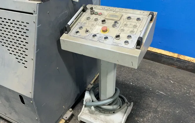 1/4" JMT #HRB-4 2506, Plate Bending Rolls, 7.5 KW, 3 Ph., 230/460 V., 2013 - Image 3