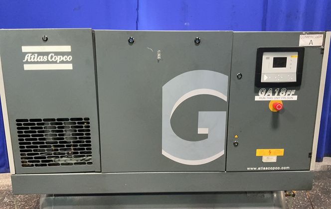 101 cfm, 125 psi, Atlas Copco #GA18FF A 125 FM, Rotary Screw Air Compressor, 25 HP, 88 Gal. Tank, 230 V., 2011 - Image 2