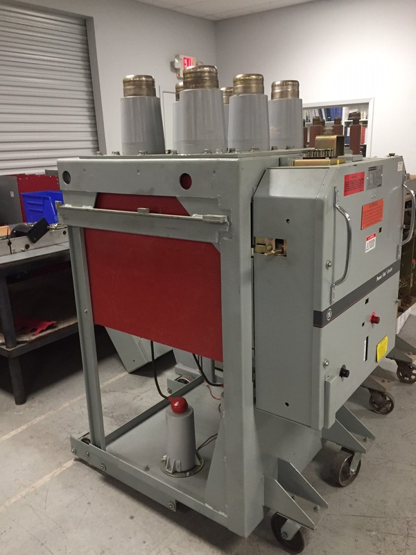 3000 Amps, General Electric, PVVL 13.8-1000, VL-18H mech 125 VDC controls - Image 3