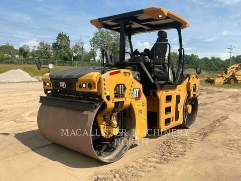 Caterpillar CB1002, 900 hours, S/N: L9R00271, 2021 - Image 3