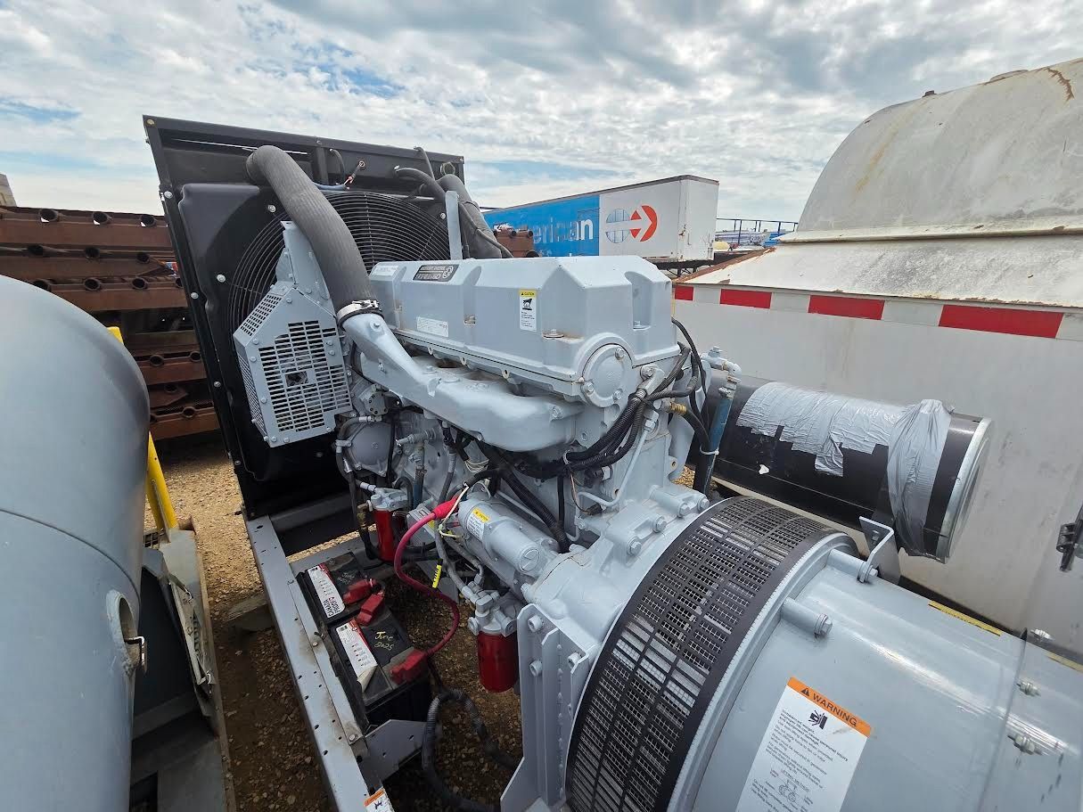275 KW Detroit #DSEB, diesel generator set, 480 Volts, 3-phase, 684 hours, 60 Series - Image 8