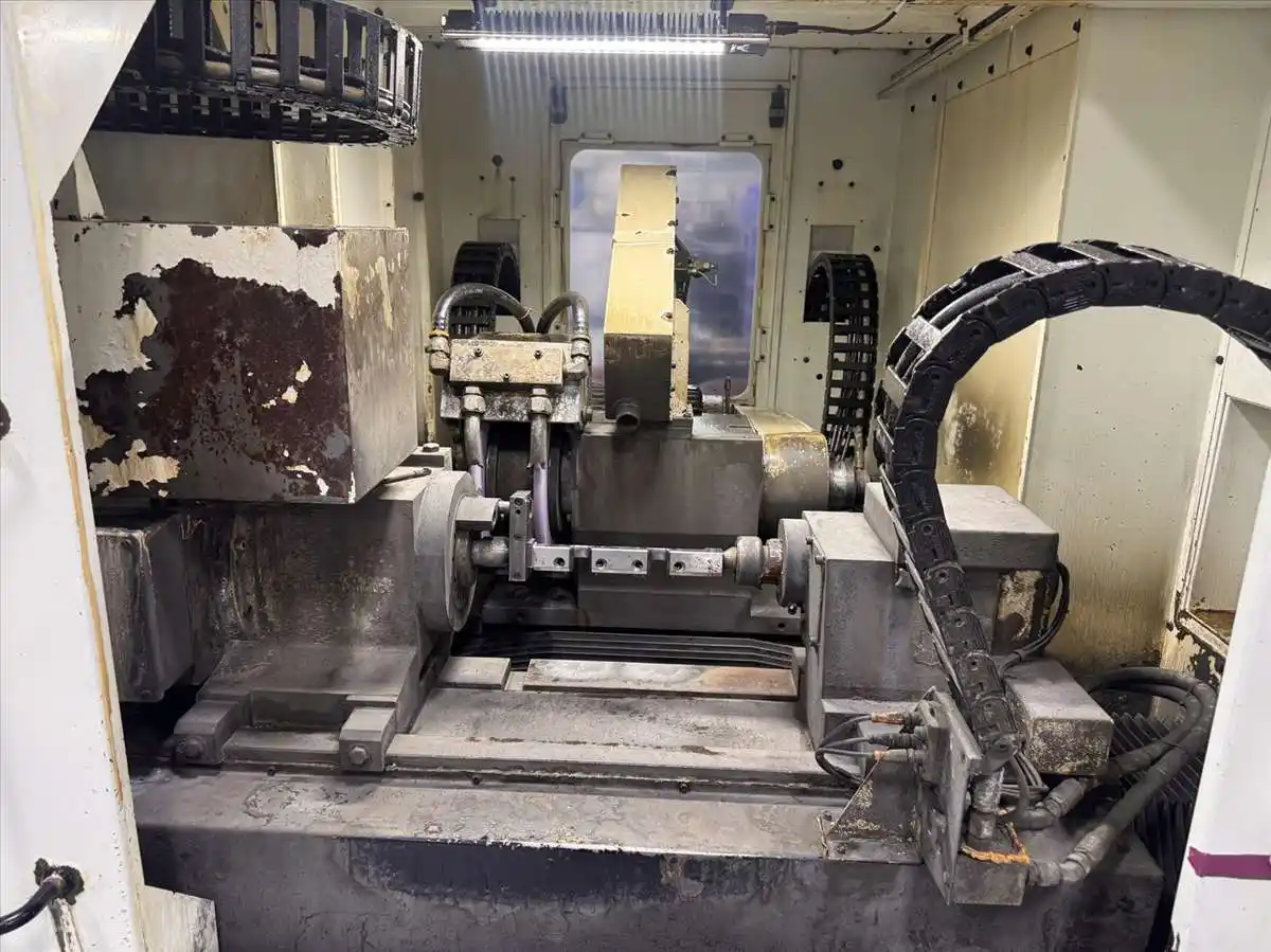 16" x 32" Weldon #1632-Gold, CNC universal cylindrical grinder, GE Fanuc 18iM, 15 HP, 2002 - Image 2