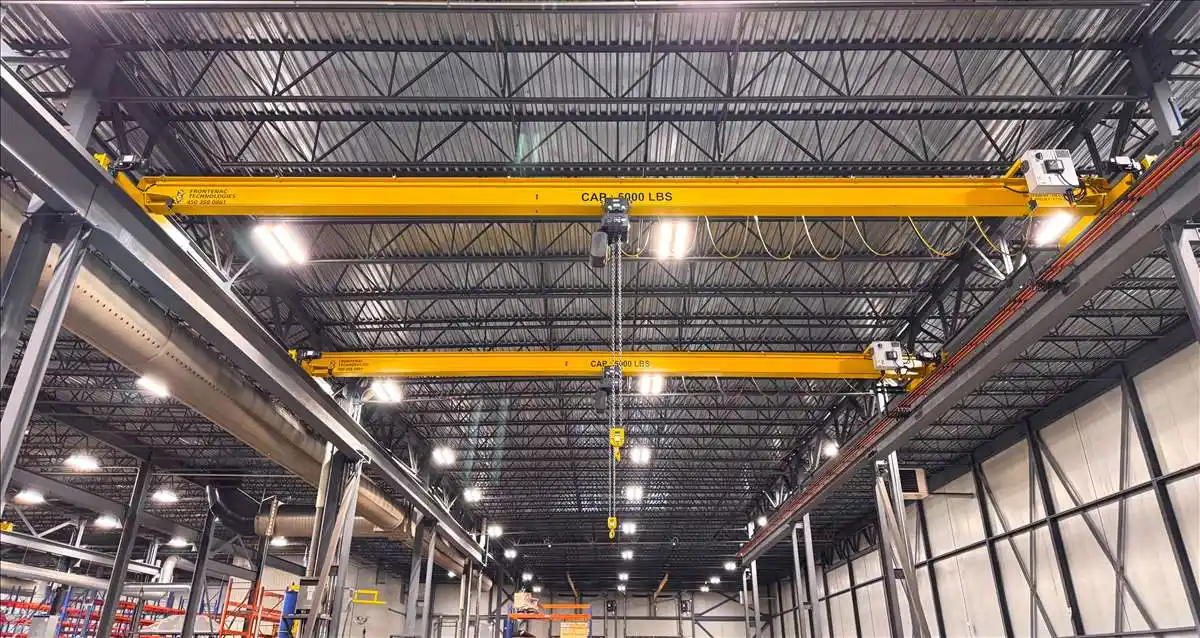 Frontenac, (2) 2.5 ton single girder bridges w/Stahl electric hoists, radio controls, uprights, runways & - Image 1