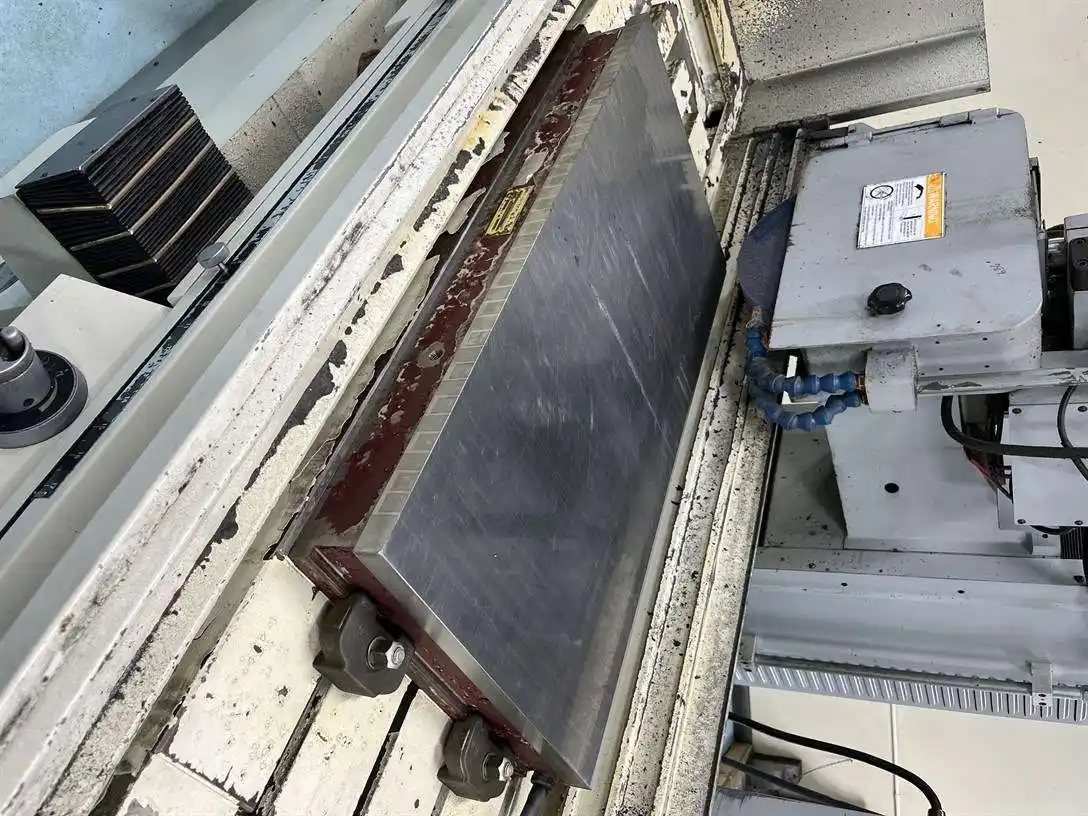 16" x 32" Chevalier #FSG-1632ADII, 3-Axis automatic surface grinder, filter system - Image 7