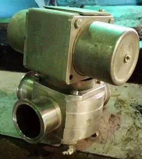 Alfa-Laval Koltek, 3-Way Stainless Steel air actuated shutter valve - Image 6