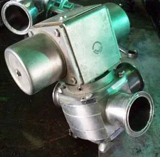 Alfa-Laval Koltek, 3-Way Stainless Steel air actuated shutter valve - Image 7