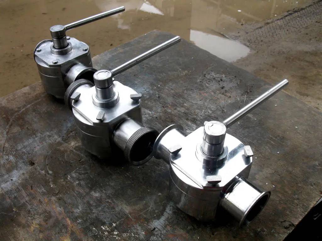 3" Koltek, 2-way Stainless Steel hand valve (3 available) - Image 4