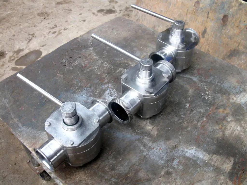 3" Koltek, 2-way Stainless Steel hand valve (3 available) - Image 8
