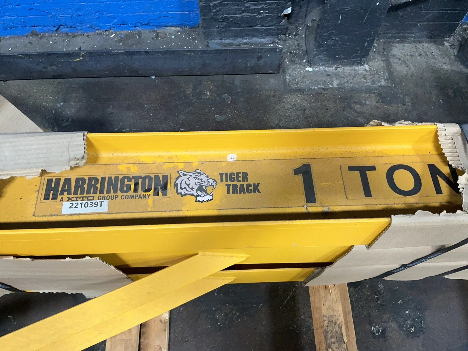 1 Ton, Harrington #2210-39T, Gantry Crane - Image 3