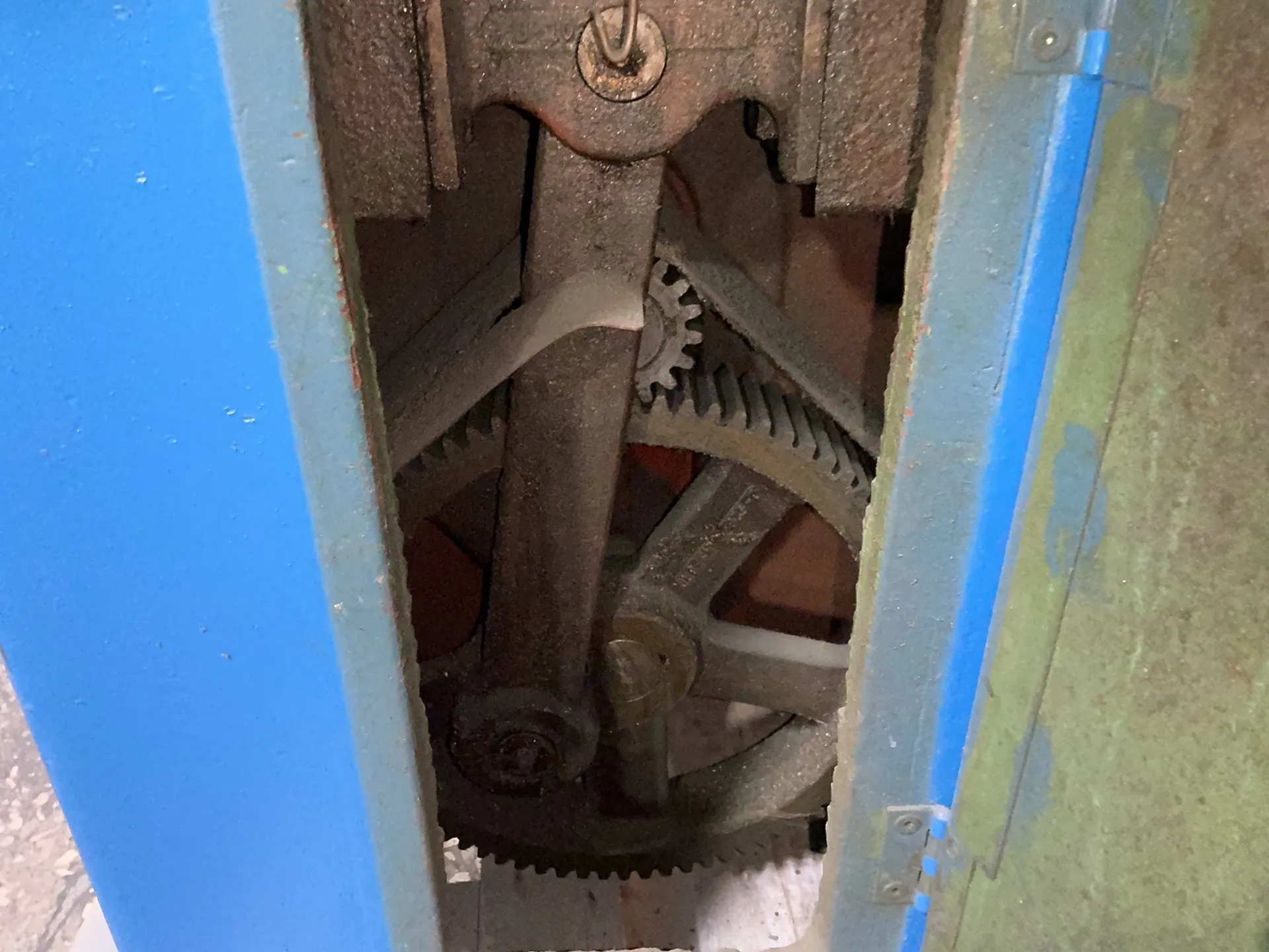20" x 31" Hansford Davis #5, Keyseater - Image 3