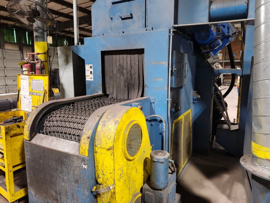 Viking #MB2424/VK4300, mesh belt shot & wash line, 3-15 FPM, 4 blast wheels, dust collector - Image 8