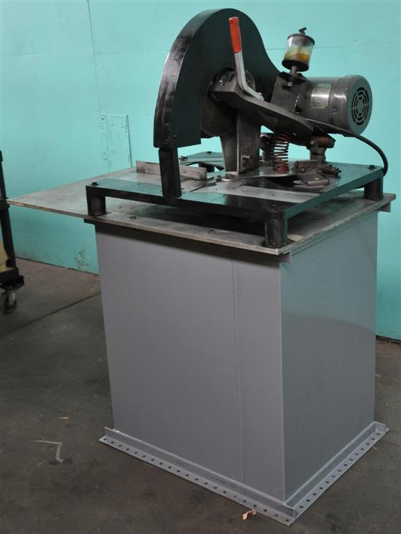 12" - 14" Everett #51012, High Speed Miter Saw, 3 HP, 220/440 V., 5/8" Arbor, V Belt Drive - Image 2