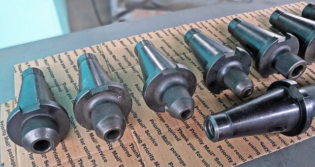 Erickson NMTB50 Quick Change Tool Holders, Set of (8), w/ Jacobs Drill Chuck, End Mill & Morse Taper Holders - Image 5