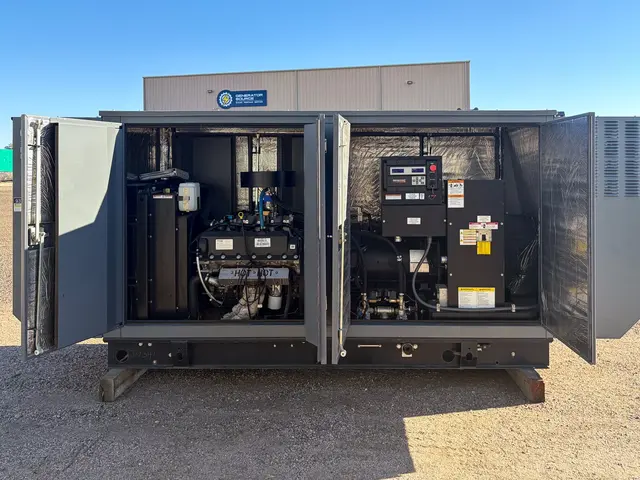 100 KW Generac #13408271000, natural gas generator set, weatherproof/SAE enclosure, 208 Volts, 3 phase, 1 - Image 3