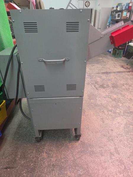 Allegheny Bradford #12HD7.5, hard drive shredder w/infeed conveyor, 12" capacity, 7.5 HP, 9" diameter cutter - Image 9