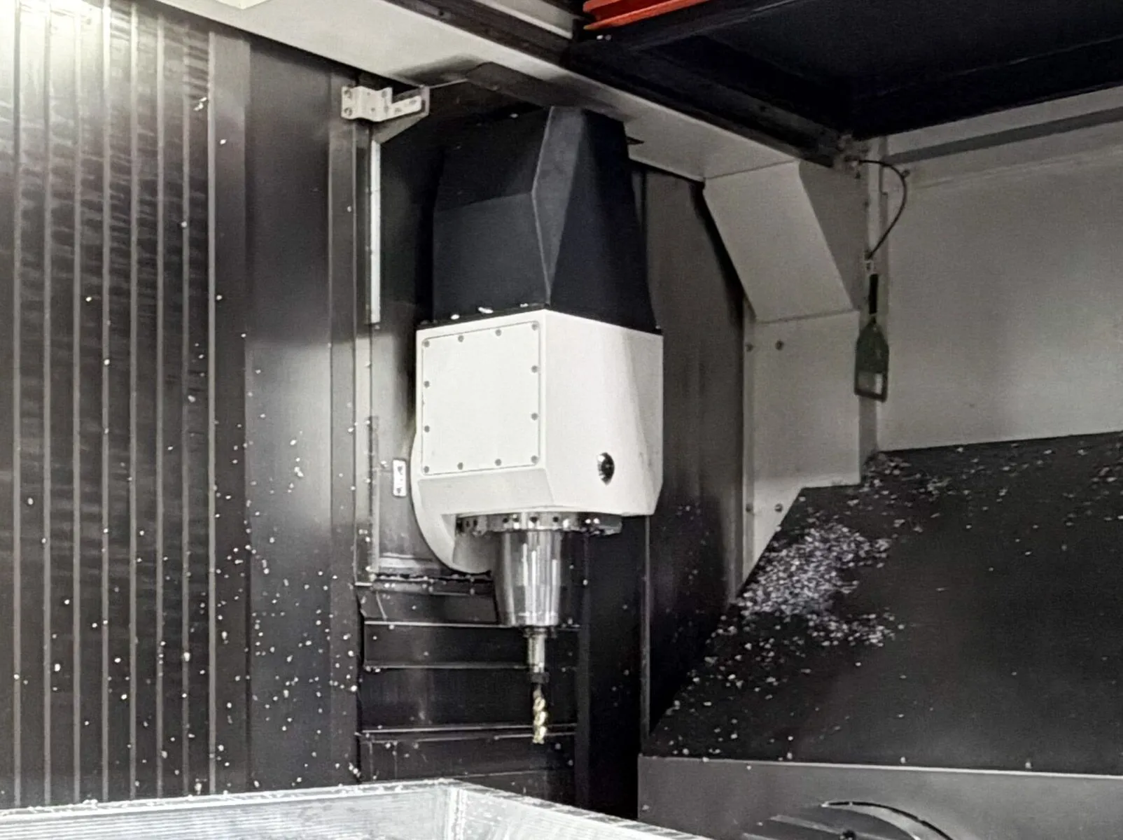 Mazak #VTC-800/30SDW, 5-Axis Vertical Machining Center, 118.1" X, 31.5" Y, 28.3" Z, 46.9 HP, 18000 RPM, CAT - Image 3