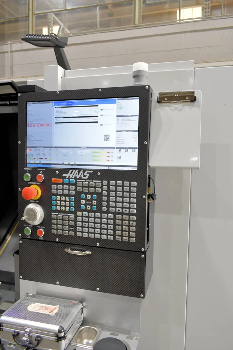 Haas #ST-30, CNC Lathe, 9.4" X, 32.5" Z, 21" swing, 15" cutting diameter, 32.5" machining length, 10" chuck - Image 6