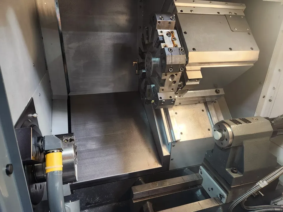 Haas #ST-10, CNC Lathe, 25.2" swing, 16.5" machining length, 14" turning diameter, 10" chuck, 1.7" bar, 15 - Image 5