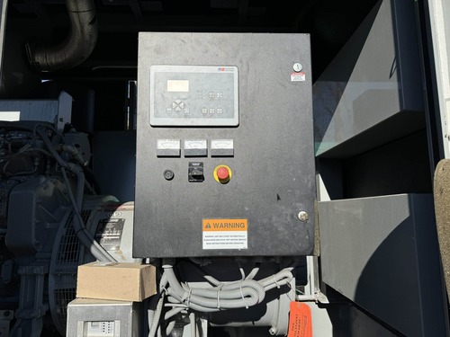 250 KW MTU #DS00250D6SPAH1574, diesel generator set, 208 Volts, 276 hours, 1800 RPM, 6R1600 engine, 2013 - Image 7