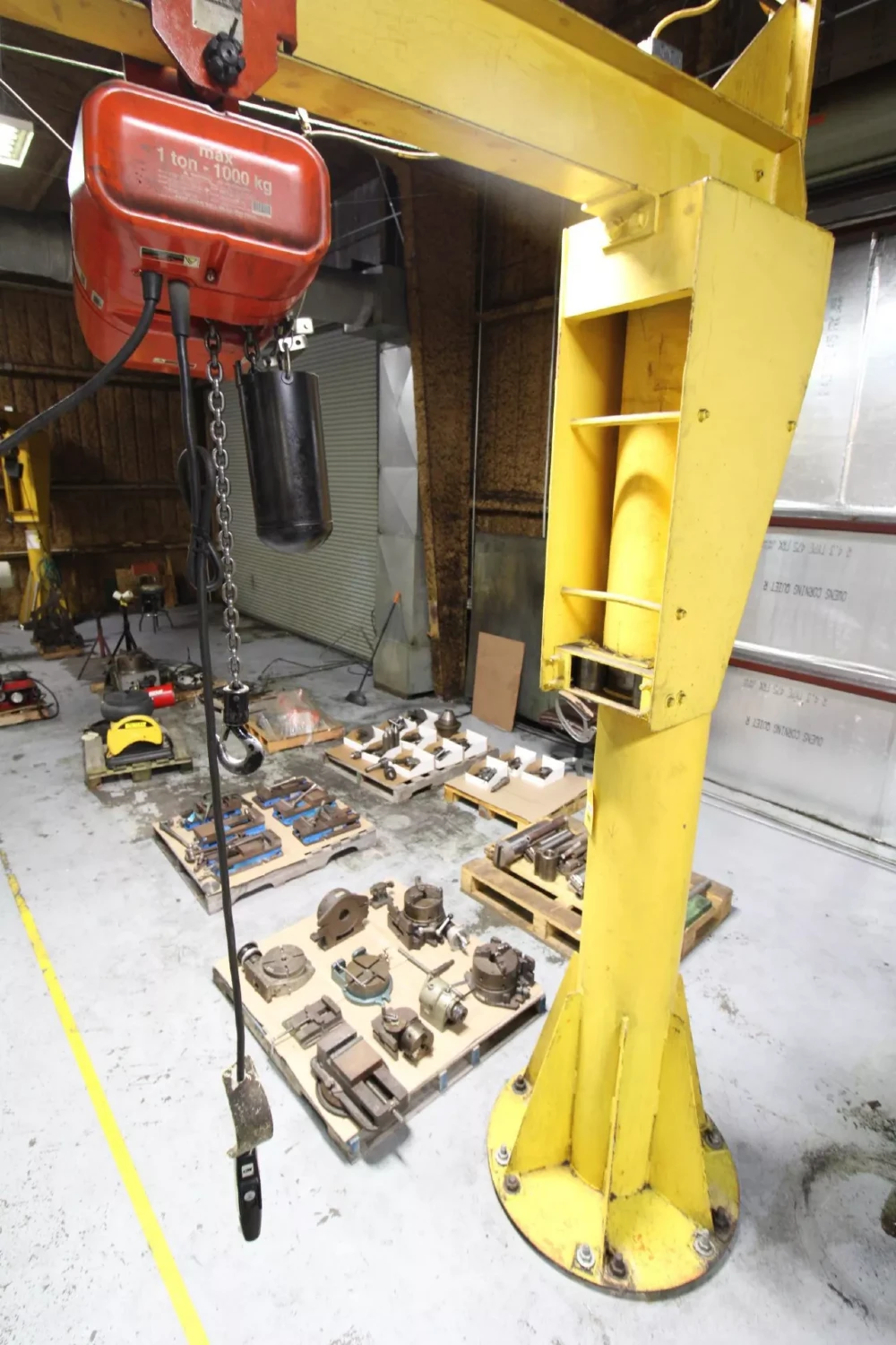 1 Ton, Jib with CM Hoist and Push Trolley, 18' Arm - Image 3