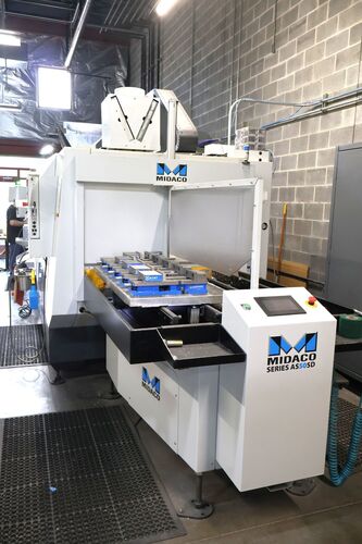 Haas #VF-5SS, 50" X, 26" Y, 25" Z, 12,000 RPM, Cat 40, 30 automatic tool changer, Midaco APC, 2 pallets, 2023 - Image 3