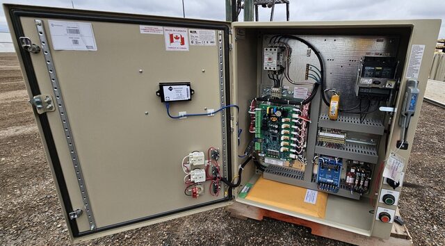 30 HP Benshaw #TEC-30-600-04-12000, Solid State Starter, 32 amps, 600 Volts, 3PH, (3 available) - Image 2