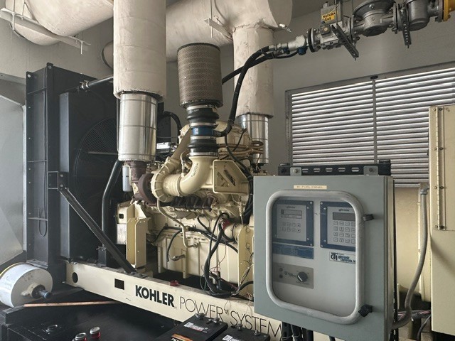 750 KW Kohler #750REOZDB, Skid Mounted Bi-Fuel Generator, Diesel or Natural Gas, 750 Gallon Tank, 277/480 - Image 1