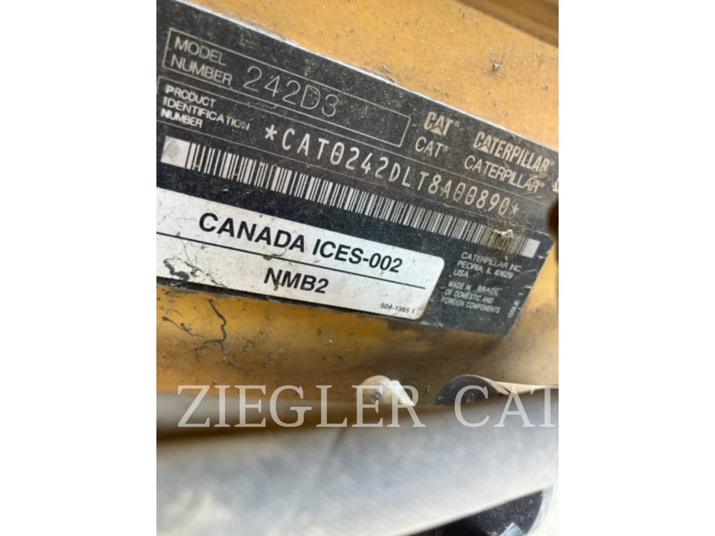 Cat 242D3, Skid Steer Loader, 1223 hours, S/N: T8A00890, 2024 - Image 6