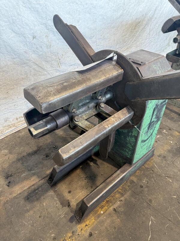 2500 lb. American #60, uncoiler, 12" width, (2 available) - Image 4